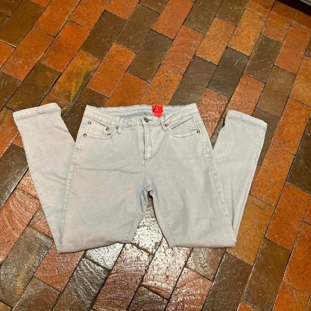 Christina jeans size 10 length 28 inseam 2275